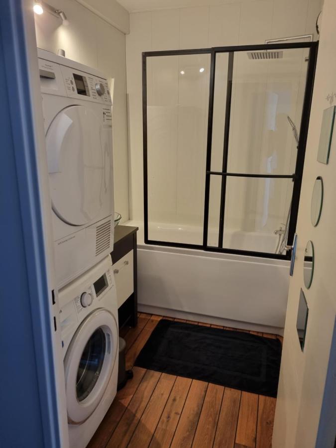Bel Appartement 2 Chambres ,Residence Privee จิเวต์ ภายนอก รูปภาพ